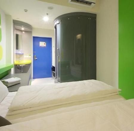 Pop! Hotel Tebet Τζακάρτα Δωμάτιο φωτογραφία