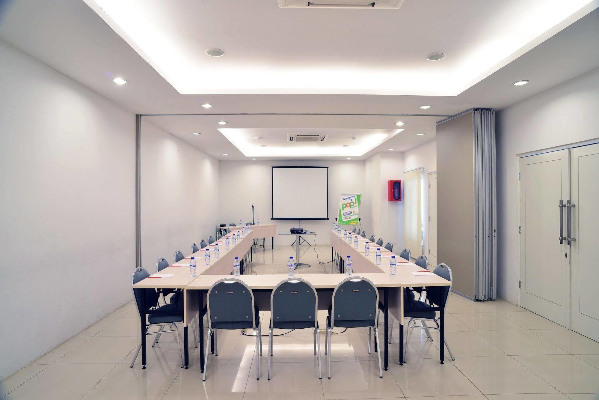 Pop! Hotel Tebet Τζακάρτα Εξωτερικό φωτογραφία